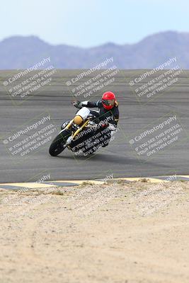 media/Mar-13-2022-SoCal Trackdays (Sun) [[112cf61d7e]]/Bowl Exit (1110am)/